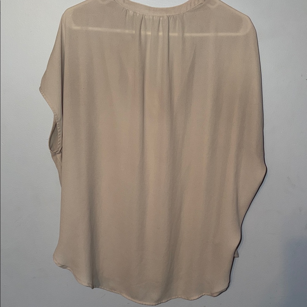 Violet & Claire Women's Taupe Blouse - Picture 4 of 4